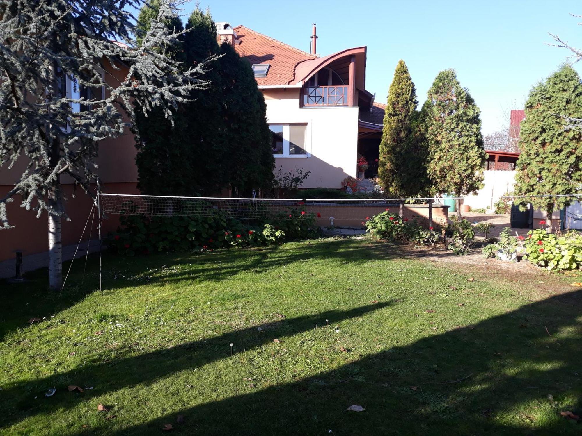 Hajdúszoboszló Kenezy Lux Apartman Vendeghaz מראה חיצוני תמונה